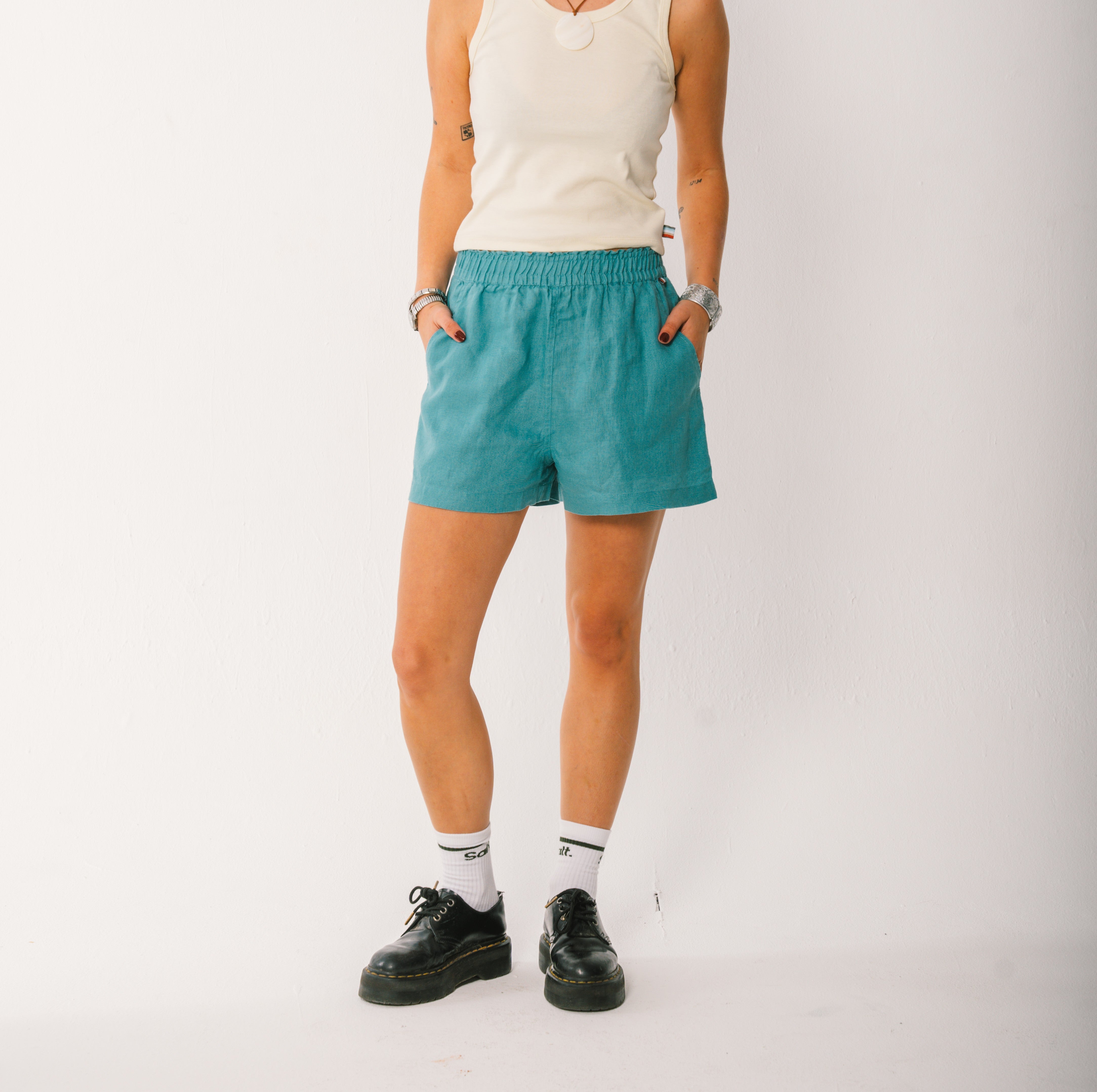 Linen Ruffle Short